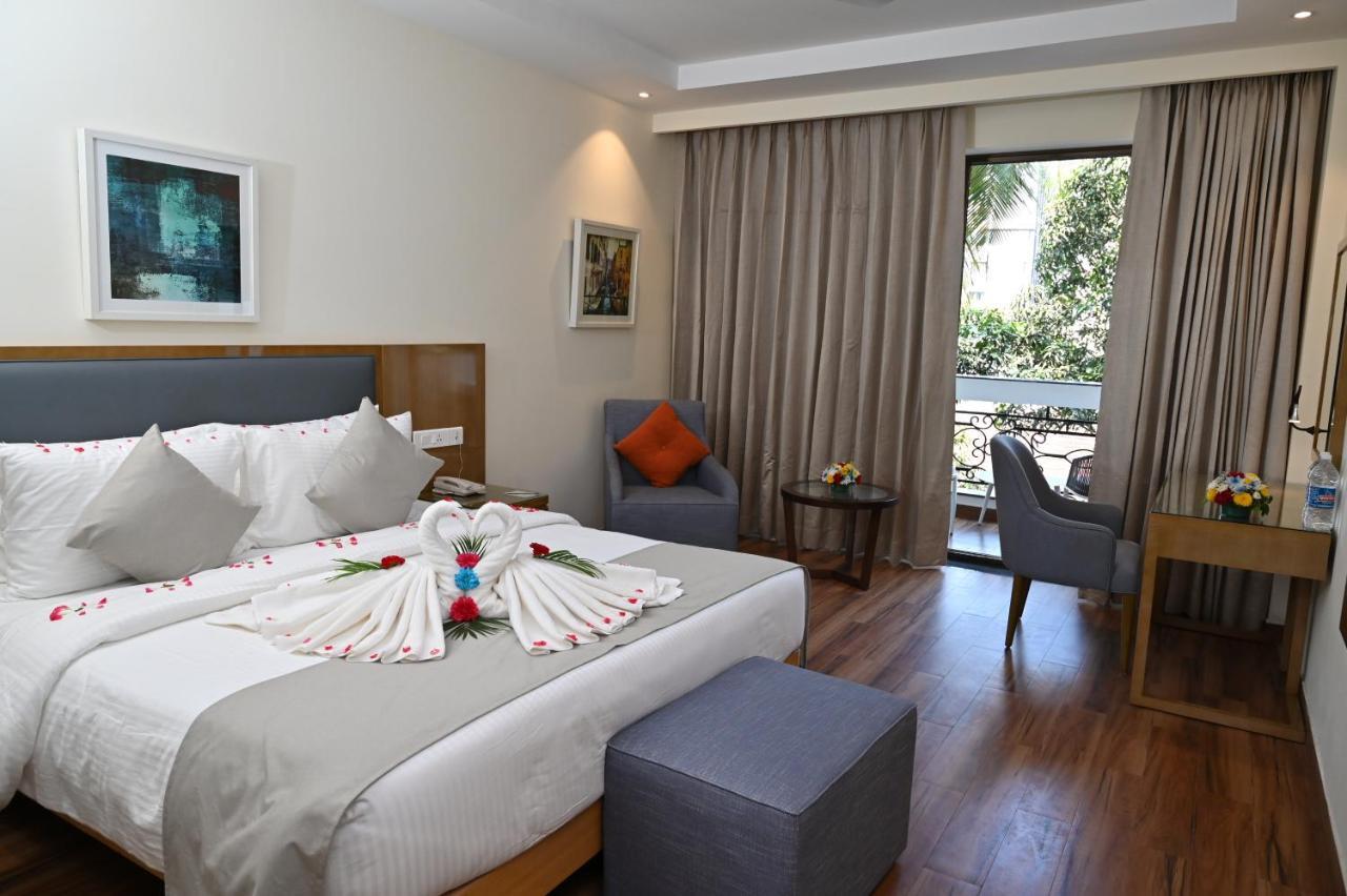 Resort The Lohias, Goa Candolim Extérieur photo